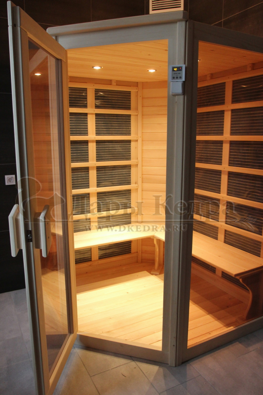 Двухместная угловая инфракрасная сауна кабина из кедра и липы с карбоновыми излучателями